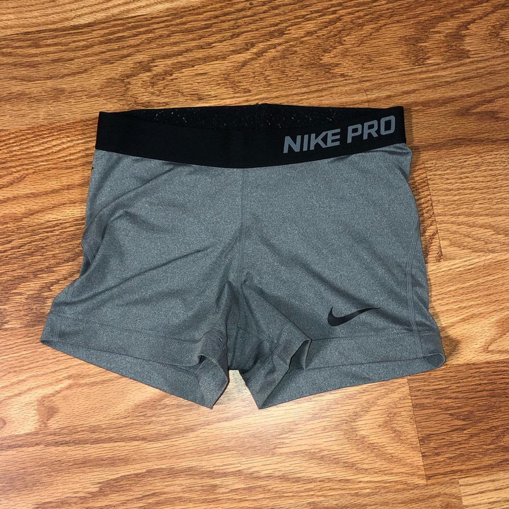 Nike spandex